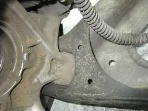 Foto de BRAZO SUSPENSION INFERIOR TRASERO IZQUIERDO PORSCHE CAYENNE (TIPO 92A) referencia 7P5505351 foto 6