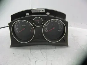 Foto de CUADRO INSTRUMENTOS OPEL ZAFIRA B 1.8 16V (140 CV / 103 KW) referencia A2C53024902