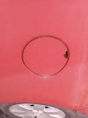 Foto de TAPA EXTERIOR COMBUSTIBLE CITROEN C2 1.4  (73 CV / 54 KW)