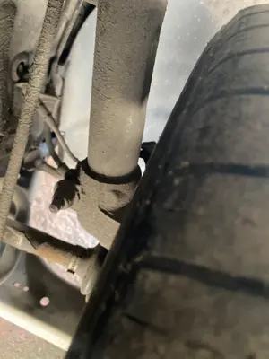 Foto de BRAZO SUSPENSION DELANTERO IZQUIERDO VOLKSWAGEN GOLF VII (5G1/BE1) 1.4 16V TSI (122 CV / 90 KW)