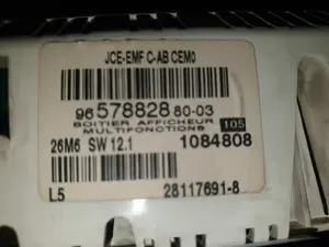 Foto de PANTALLA MULTIFUNCION CITROEN C4 BERLINA 1.6 16V HDi (90 CV / 66 KW) referencia 281176918 foto 4