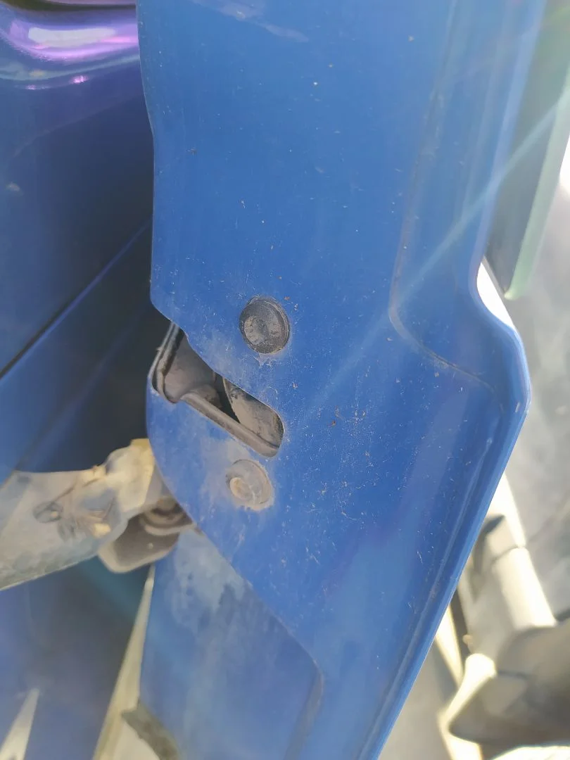 Foto de CERRADURA PUERTA TRASERA DERECHA VOLKSWAGEN CADDY (2K)(02.2004) 1.9 TDI (BSU) (75 CV / 55 KW)