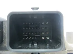 Foto de CENTRALITA MOTOR UCE PEUGEOT 307 BREAK / SW (S1)(04.2002) 2.0 HDi FAP CAT (107 CV / 79 KW) referencia 9647472780 foto 3
