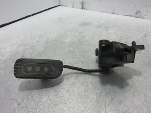 Foto de POTENCIOMETRO PEDAL NISSAN MICRA (K12E) 1.2 CAT (80 CV / 59 KW) referencia 18002AX600