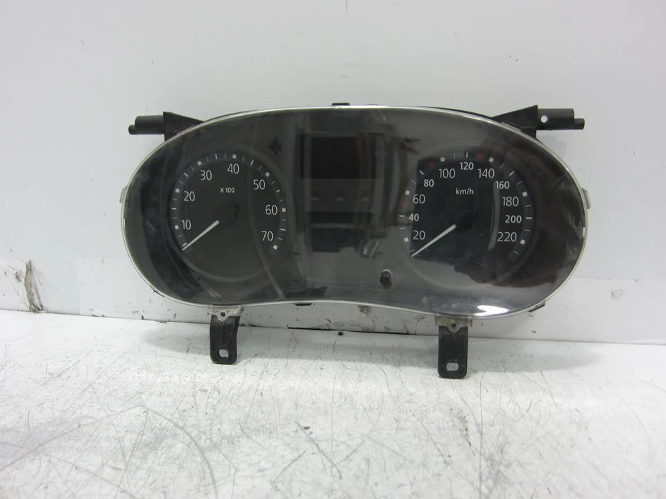 Foto de CUADRO INSTRUMENTOS RENAULT CLIO II FASE II (B/CB0) 1.5 dCi Diesel (68 CV / 50 KW) referencia P8200276525