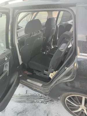 Foto de GOMAS CONTORNO PUERTA CITROEN GRAND C4 PICASSO 1.6 16V HDi FAP (109 CV / 80 KW)
