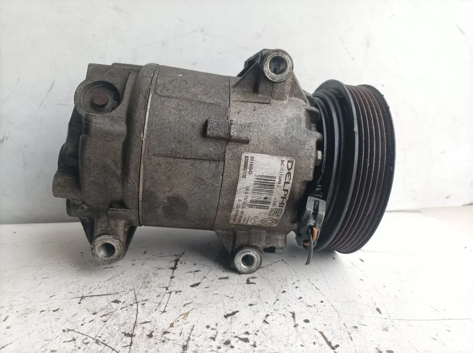 Foto de COMPRESOR AIRE ACONDICIONADO RENAULT MEGANE II CLASSIC BERLINA referencia 8200600110