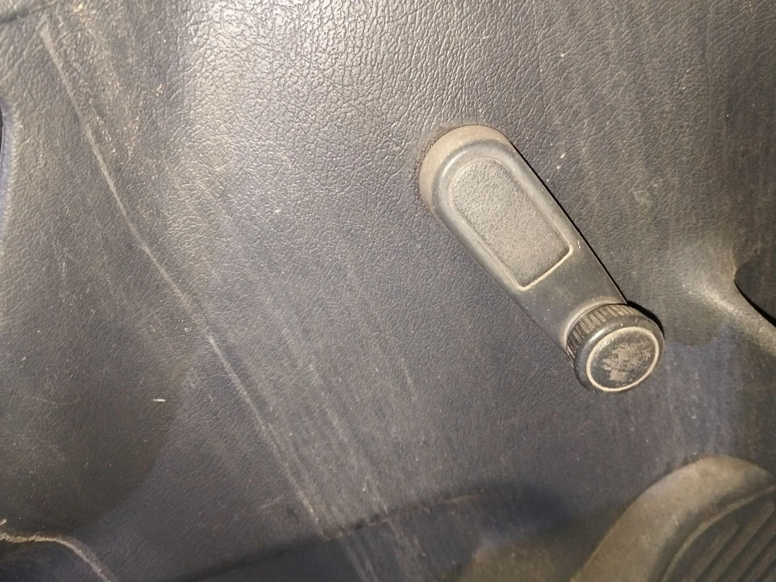 Foto de MANETA ELEVALUNAS DELANTERA IZQUIERDA PEUGEOT EXPERT FURGÓN COMFORT (1995)