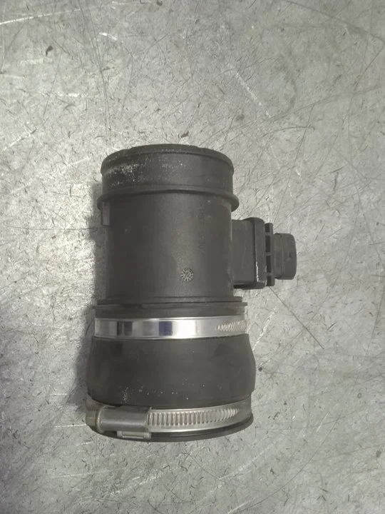 Foto de CAUDALIMETRO OPEL ASTRA H BERLINA 1.7 16V CDTI (101 CV / 74 KW) referencia 55350048