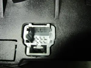 Foto de MANDO MULTIFUNCION PEUGEOT 207 1.4 (73 CV / 54 KW) referencia 96630732XT foto 10