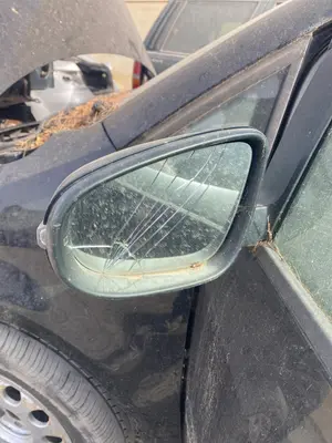 Foto de RETROVISOR IZQUIERDO VOLKSWAGEN TOURAN (1T3) 1.6 TDI DPF (105 CV / 77 KW)