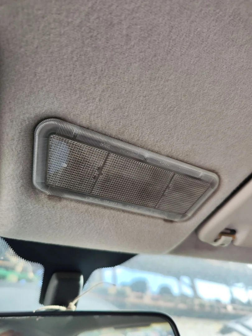 Foto de LUZ INTERIOR OPEL CORSA C 1.2 16V CAT (Z 12 XEP / LB4) (80 CV / 59 KW)