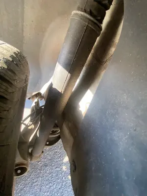 Foto de BRAZO SUSPENSION TRASERO IZQUIERDO NISSAN MICRA (K12E) 1.2 CAT (65 CV / 48 KW)