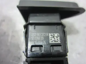 Foto de WARNING RENAULT CAPTUR I 1.5 dCi Diesel FAP Energy (90 CV / 66 KW) referencia 252907372R foto 4
