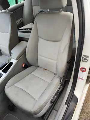 Foto de ASIENTO DELANTERO IZQUIERDO BMW SERIE 3 BERLINA (E90) 2.0 Turbodiesel CAT (143 CV / 105 KW) referencia 52107243523 foto 3