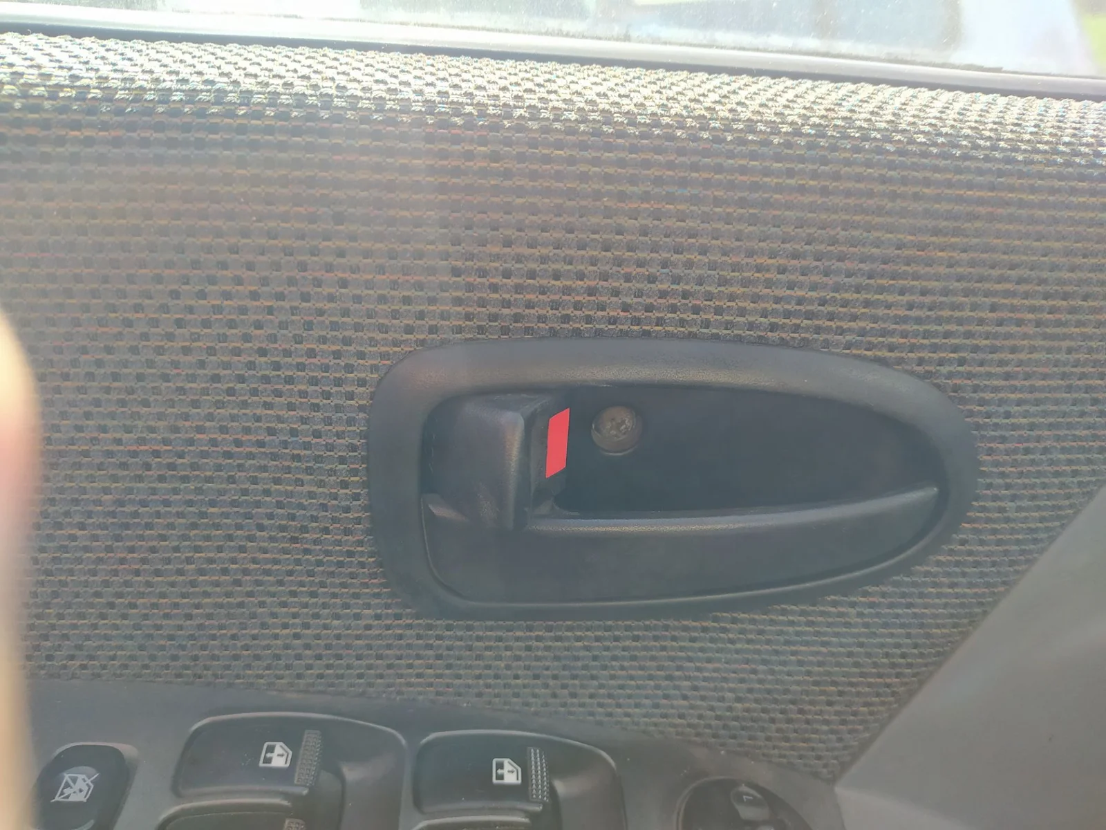 Foto de MANETA INTERIOR DELANTERA IZQUIERDA HYUNDAI MATRIX (FC) 1.5 CRDi CAT (102 CV / 75 KW) referencia 82610-17010