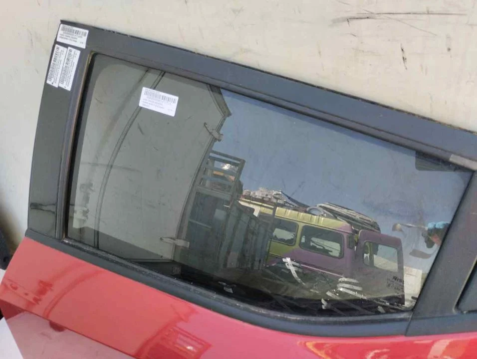 Foto de LUNA TRASERA IZQUIERDA NISSAN MICRA (K14) 0.9 CAT (90 CV / 66 KW) referencia 43R005223