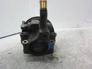 Foto de BOMBA DIRECCION FORD FOCUS BERLINA (CAK) 1.6 16V CAT (101 CV / 74 KW) referencia 4074608 foto 3
