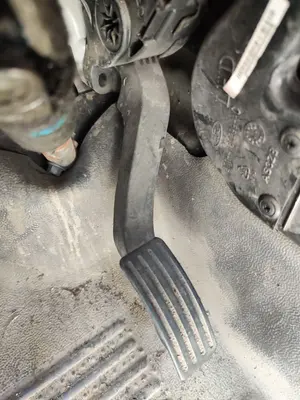 Foto de POTENCIOMETRO PEDAL FORD TRANSIT CONNECT (TC7) 1.8 TDCi CAT (90 CV / 66 KW)