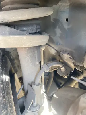Foto de BRAZO SUSPENSION DELANTERO DERECHO FORD FOCUS BERLINA (CB4) 1.6 TDCi CAT (109 CV / 80 KW)