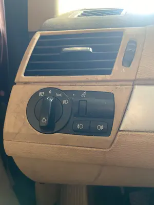Foto de MANDO LUCES BMW SERIE X3 (E83) 2.0 Turbodiesel CAT (177 CV / 130 KW)