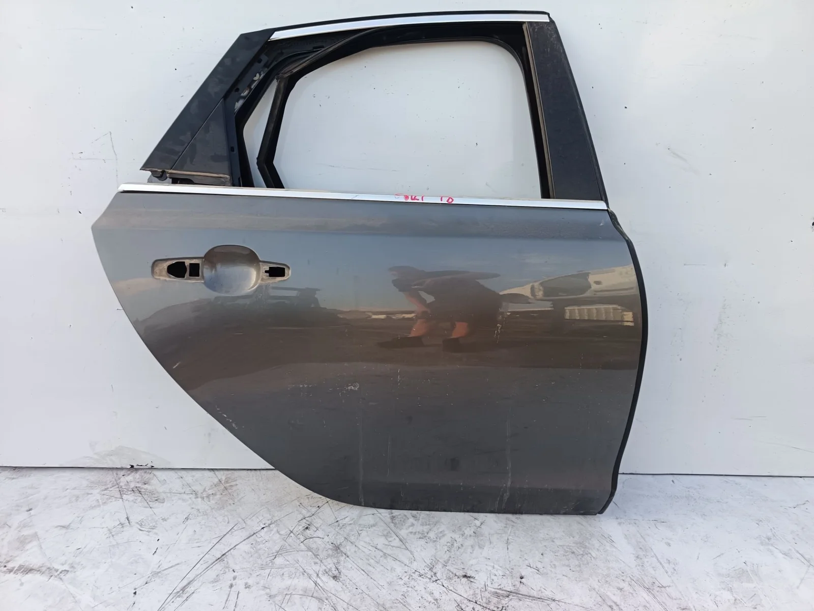 Foto de PUERTA TRASERA DERECHA JAGUAR XF 2.0 Diesel CAT (163 CV / 120 KW)