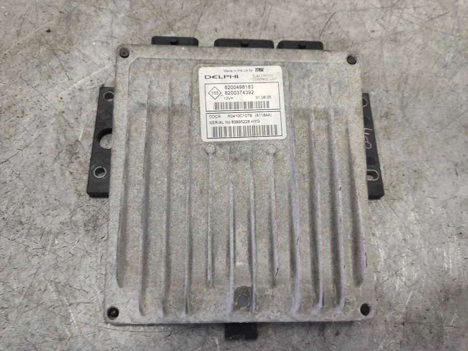 Foto de CENTRALITA MOTOR UCE NISSAN ALMERA (N16/E) 2.2 16V Turbodiesel CAT (110 CV / 81 KW) referencia 8200498183