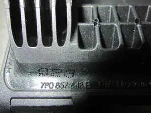 Foto de NO IDENTIFICADO PORSCHE CAYENNE (TIPO 92A) referencia 7P0857643B foto 3