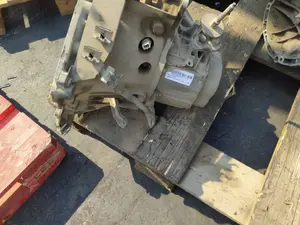 Foto de CAJA CAMBIOS PEUGEOT 206 referencia 20DL12 foto 4