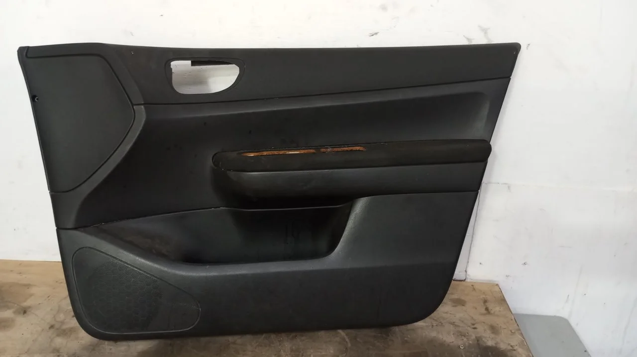 Foto de GUARNECIDO PUERTA DELANTERA DERECHA PEUGEOT 307 BREAK / SW (S1)(04.2002) 2.0 HDi CAT (90 CV / 66 KW) referencia 9634993577