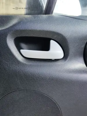Foto de MANETA INTERIOR TRASERA DERECHA PEUGEOT 207 SW 1.4 16V VTi (95 CV / 70 KW) referencia 9144A5 foto 5