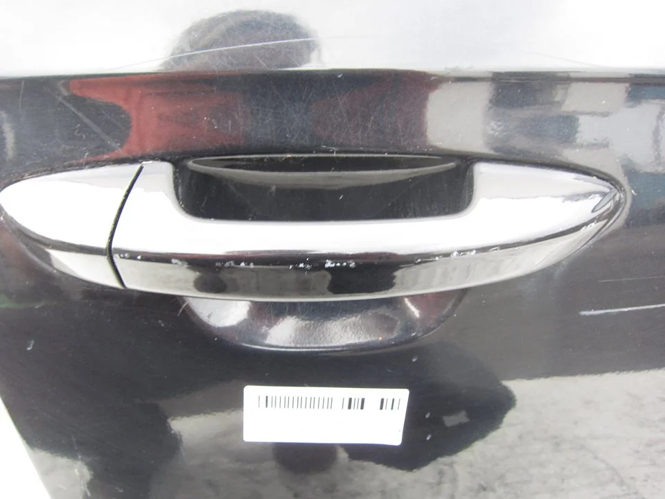Foto de MANETA EXTERIOR DELANTERA DERECHA VOLKSWAGEN PASSAT BERLINA (3C2) 2.0 TDI (140 CV / 103 KW)
