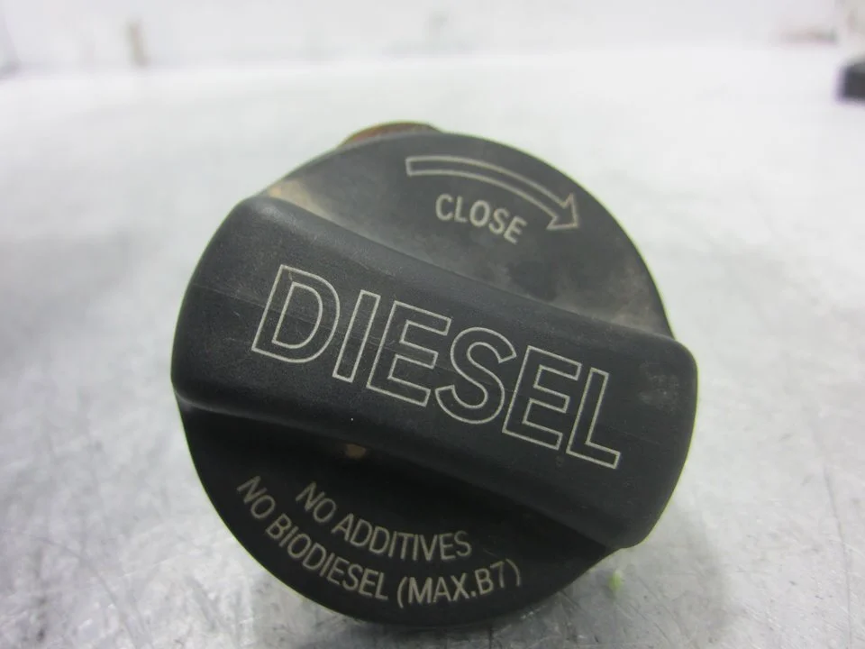 Foto de TAPON COMBUSTIBLE BMW SERIE 1 BERLINA 5P (F20) 2.0 Turbodiesel (116 CV / 85 KW) referencia 722239204