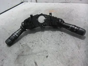 Foto de MANDO MULTIFUNCION KIA CEED (ED) 1.6 CRDi CAT (90 CV / 66 KW) referencia 3753MA2210 foto 1