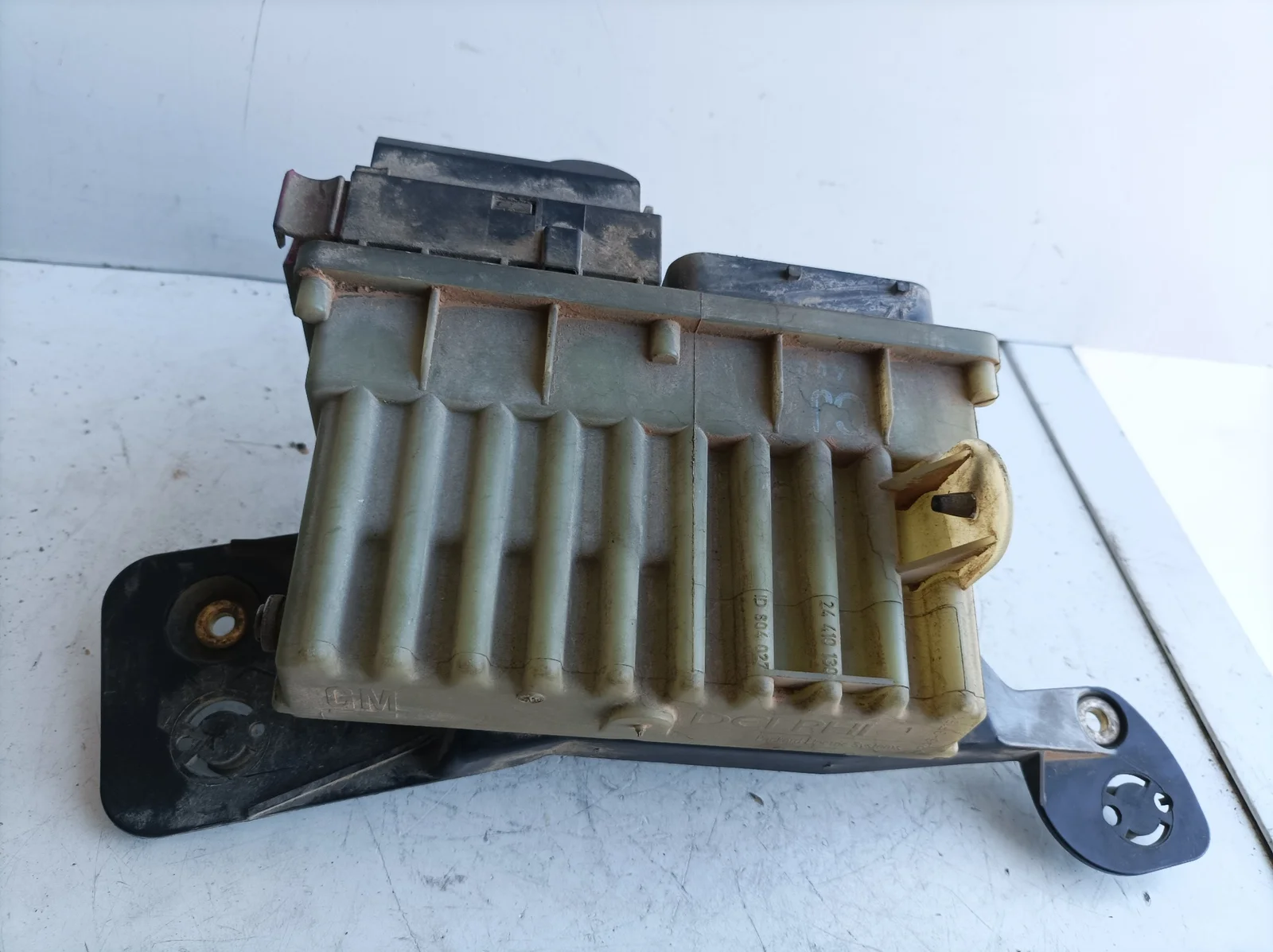 Foto de CENTRALITA MOTOR UCE OPEL ASTRA G BERLINA referencia 9685371