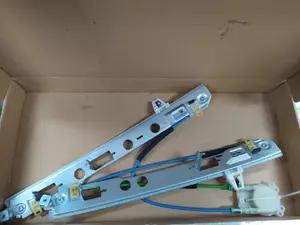 Foto de ELEVALUNAS DELANTERO IZQUIERDO RENAULT MEGANE II BERLINA 5P referencia 8200325136