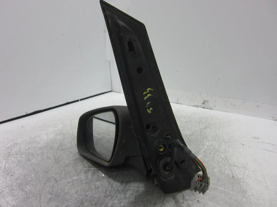 Foto de RETROVISOR IZQUIERDO FORD FOCUS C-MAX (CAP)(2003) 1.6 TDCi CAT (109 CV / 80 KW) referencia E11026031