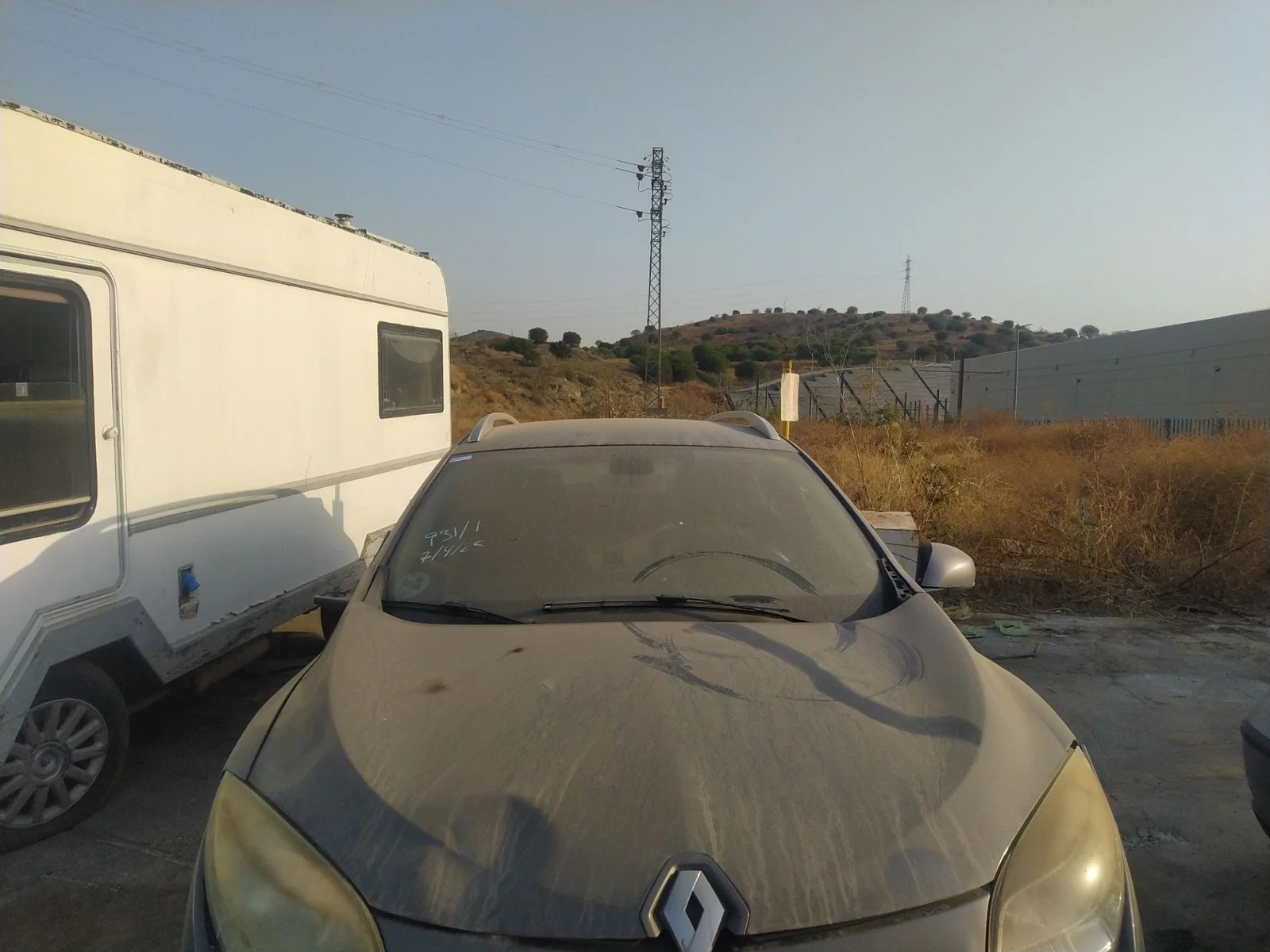 Foto de CAPO RENAULT MEGANE III SPORT TOURER 1.9 dCi Diesel (131 CV / 96 KW) referencia 651009018R