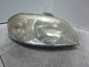 Foto de FARO DERECHO CHEVROLET AVEO BERLINA 1.4 CAT (94 CV / 69 KW)