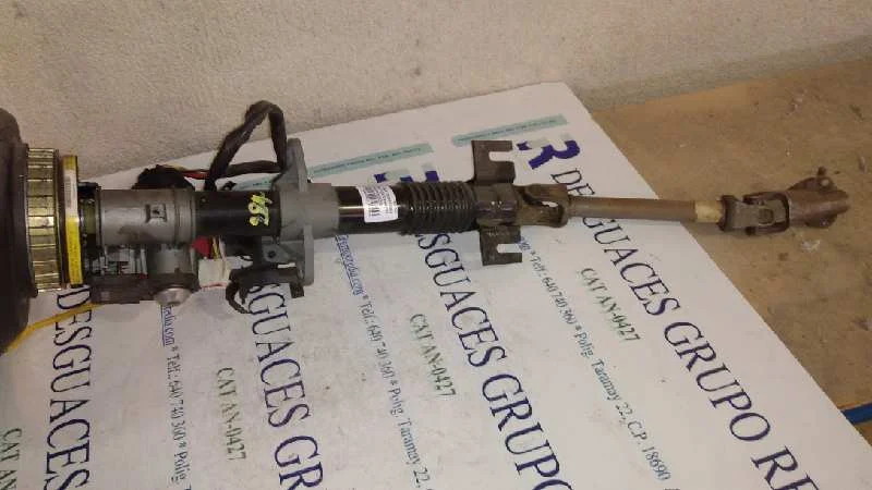 Foto de COLUMNA DIRECCION FORD ESCORT BERL./TURNIER referencia 7374268