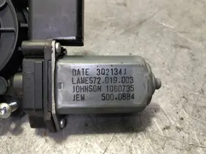 Foto de MOTOR ELEVALUNAS DELANTERO IZQUIERDO ALFA ROMEO GIULIETTA (191) 2.0 JTDM CAT (175 CV / 129 KW) referencia 5000884 foto 2