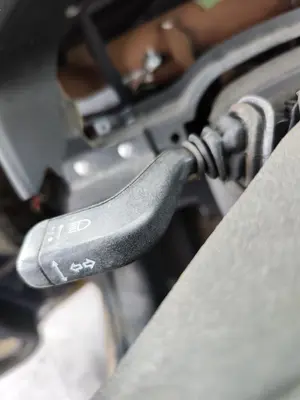 Foto de MANDO INTERMITENTES OPEL ZAFIRA A 1.6 16V (101 CV / 74 KW)