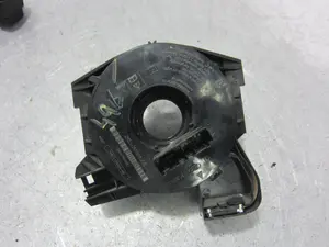 Foto de ANILLO AIRBAG FORD FOCUS BERLINA (CAK) 1.8 TDCi CAT (101 CV / 74 KW) referencia 2M5114A664AA