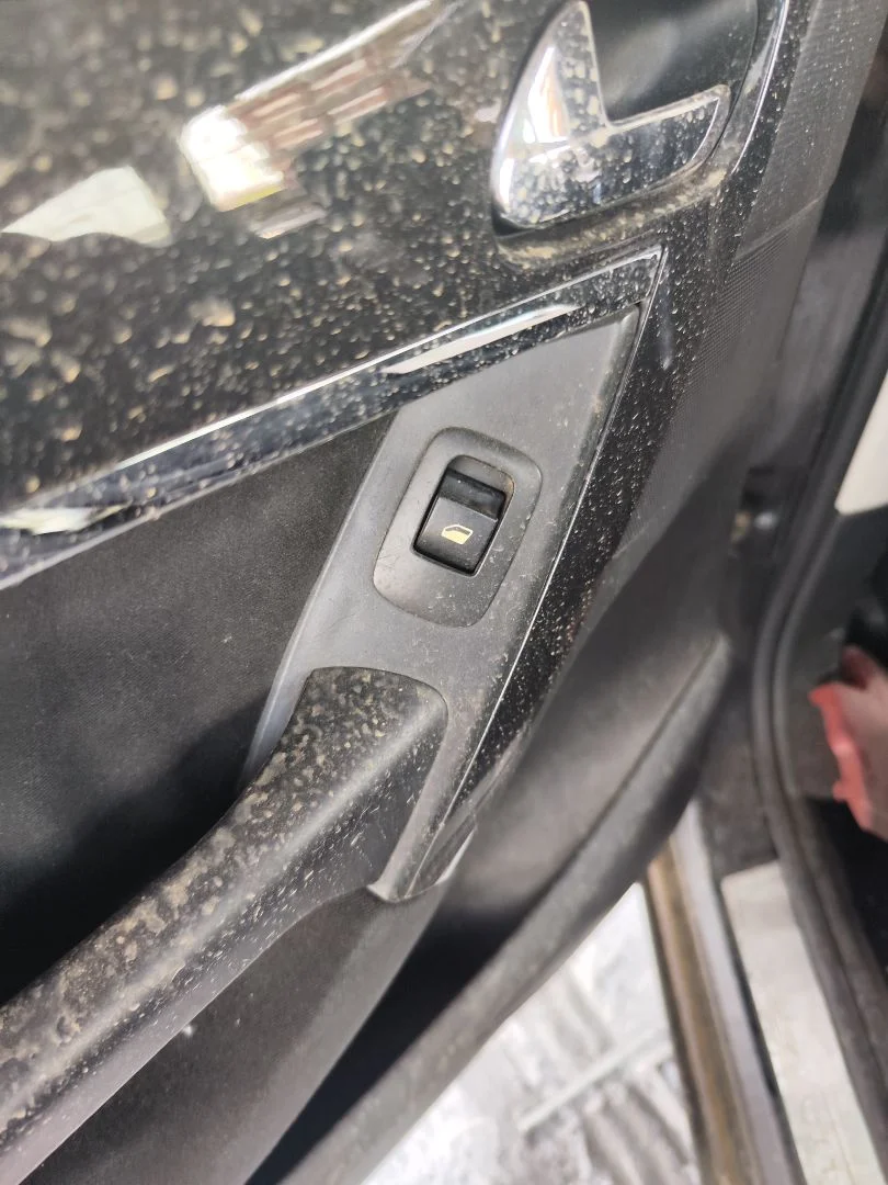 Foto de MANDO ELEVALUNAS TRASERO IZQUIERDO CITROEN GRAND C4 PICASSO 1.6 16V HDi FAP (109 CV / 80 KW)