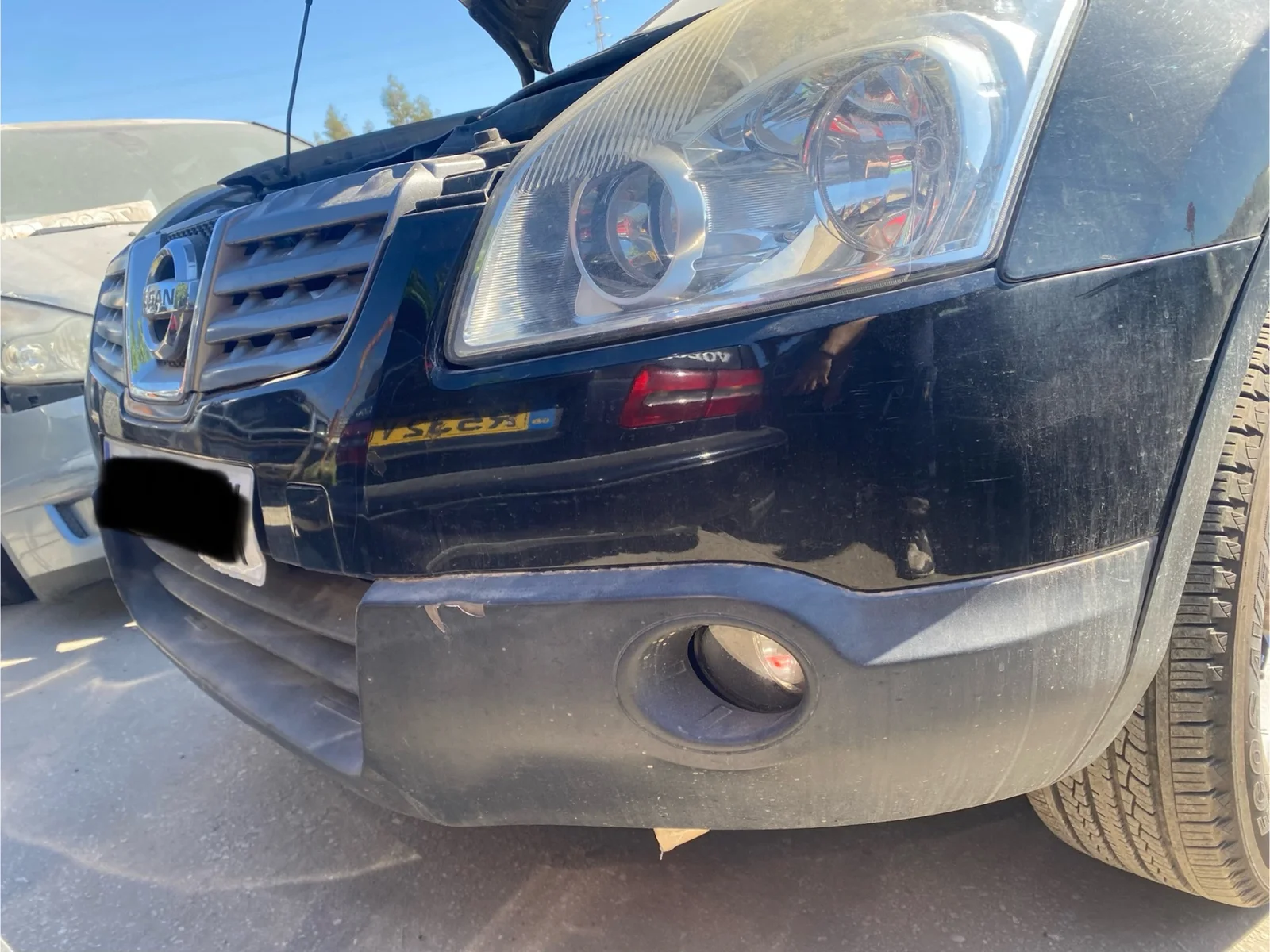 Foto de PARAGOLPES DELANTERO NISSAN QASHQAI (J10) 2.0 16V CAT (141 CV / 104 KW)
