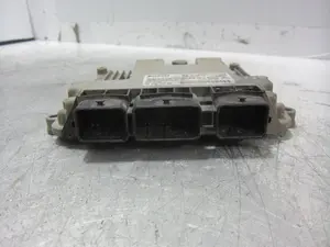 Foto de CENTRALITA MOTOR UCE CITROEN C4 PICASSO 1.6 16V HDi FAP (109 CV / 80 KW) referencia 9664617480 foto 5