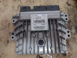 Foto de CENTRALITA MOTOR UCE RENAULT MEGANE III BERLINA 5P 1.5 dCi Diesel FAP (90 CV / 66 KW) referencia 237100914R