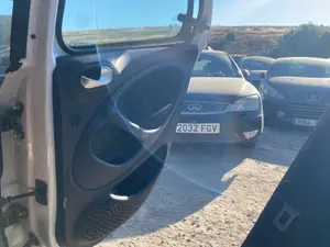 Foto de GUARNECIDO PUERTA TRASERA DERECHA SMART FORFOUR