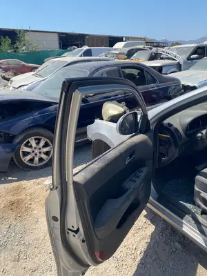 Foto de GOMAS CONTORNO PUERTA HYUNDAI I30 (FD) 1.4 CAT (109 CV / 80 KW)