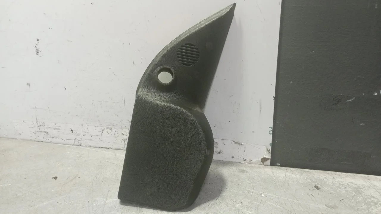 Foto de NO IDENTIFICADO OPEL CORSA C 1.2 16V CAT (Z 12 XE / LW4) (75 CV / 55 KW) referencia 24457138